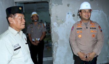 Polres-Gresik-Bedah-Rumah-Purnawirawan-Polri-di-Driyorejo,-Kado-Hari-Bhayangkara-ke---80