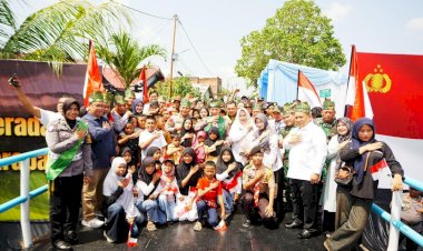 Resmikan-80-Jembatan-Merah-Putih-Presisi-di-Riau,-Kapolri:-Permudah-Anak-Sekolah-Masyarakat
