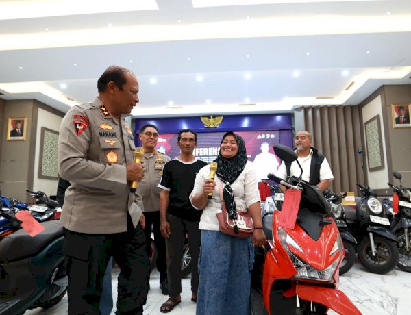 Polda Jatim Kembalikan Motor Korban Curanmor dan Begal Tanpa Biaya